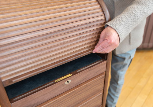 ݔ́A11̕ނʂɉHĂȂ킹\B
ʂ̊p͊炩Ŏ肪GĂD\tgBʂwʂ֊܂铮X[YłB