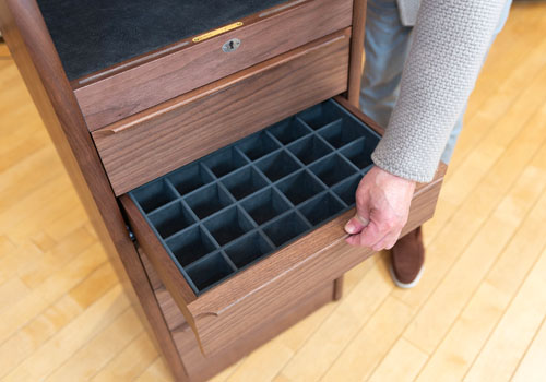 o5iAォ4iڂ܂ł͎d؂̂^CvB
v⃊OȂǎ[̂ɉėlXȎd؂肪AZ~I[_[ł܂B